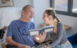 Cuidados paliativos con dignidad: Ayuda a renovar la cocina del Hospital Laguna