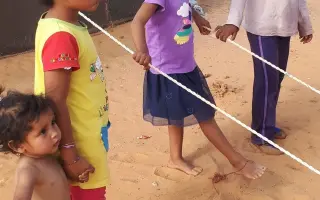 Un billete solidario para 5 niños saharauis con necesidades especiales