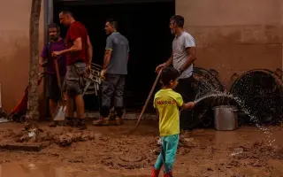 Ayudemos a una familia numerosa a empezar de nuevo tras la DANA