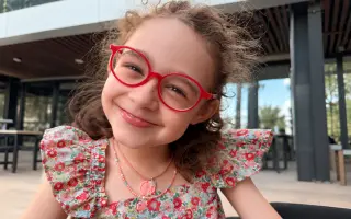 Por la Sonrisa de Elenita
