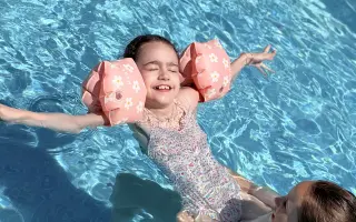 Por la Sonrisa de Elenita
