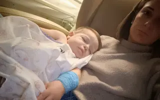 Solo hay 14 casos como Enzo en el mundo. Necesita nuestra ayuda 💙
