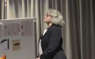 Un espacio para el teatro y la dignidad de nuestros mayores: "Lux et umbra"