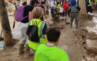 Ayudemos a una familia numerosa a empezar de nuevo tras la DANA