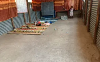 Agua y luz para los refugiados de Kenia: Un espacio digno para Wings to Fly