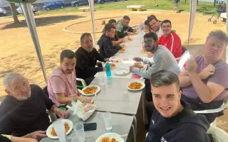 Jóvenes con discapacidad sueñan con vivir un gran viaje 🚐 🧡